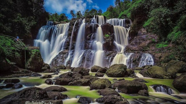 Curug Malela Suguhkan Pemandangan Indah Untuk Temani Liburan Anda